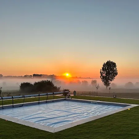 بيت للعطل La Maison Du Marais , 6 Personnes , 3 *