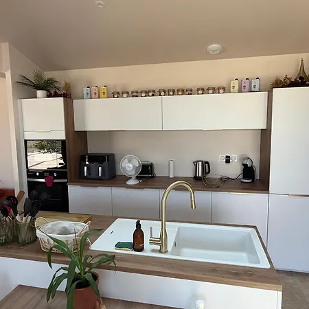 La Maison Du Marais , 6 Personnes , 3 Holiday home *
