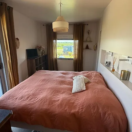 La Maison Du Marais , 6 Personnes , 3 *